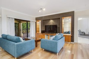 15 Kakirra Place , Eight Mile Plains, QLD 4113