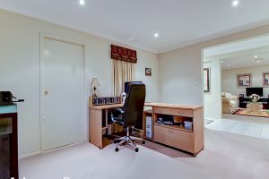 12 Juniper Cct , Stretton, QLD 4116 Australia