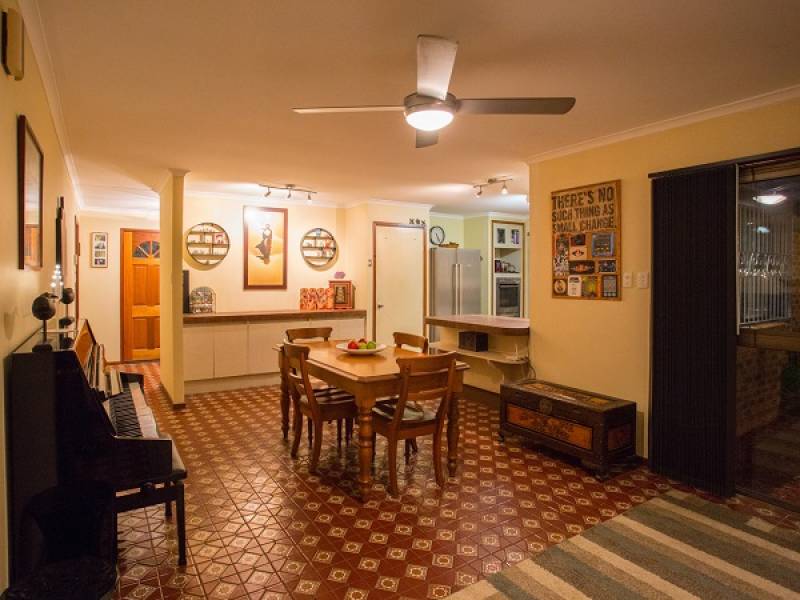 25 Verdelho Street, Eight Mile Plains, QLD 4113 Australia