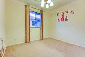 18 Peachtree Place, Stretton, QLD 4116
