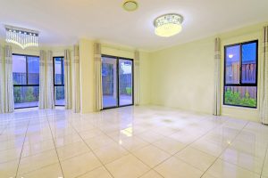 18 Peachtree Place, Stretton, QLD 4116