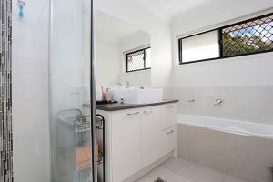 12 Courtice St , Acacia Ridge, QLD 4110