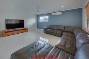 3 Bramwell St , Eight Mile Plains, QLD 4113