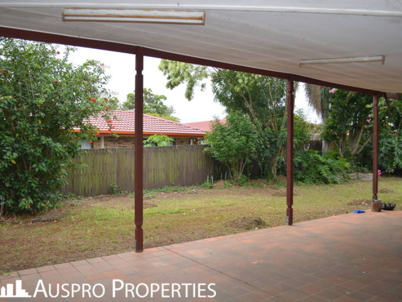 4 Pitfield Street, Eight Mile Plains, QLD 4113 Australia
