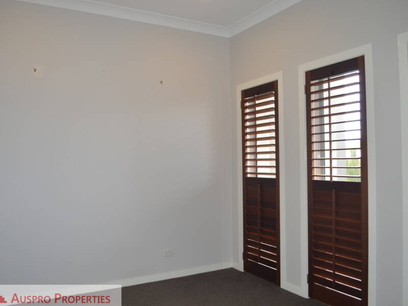 37 Parkgrove St, Birkdale, QLD 4159