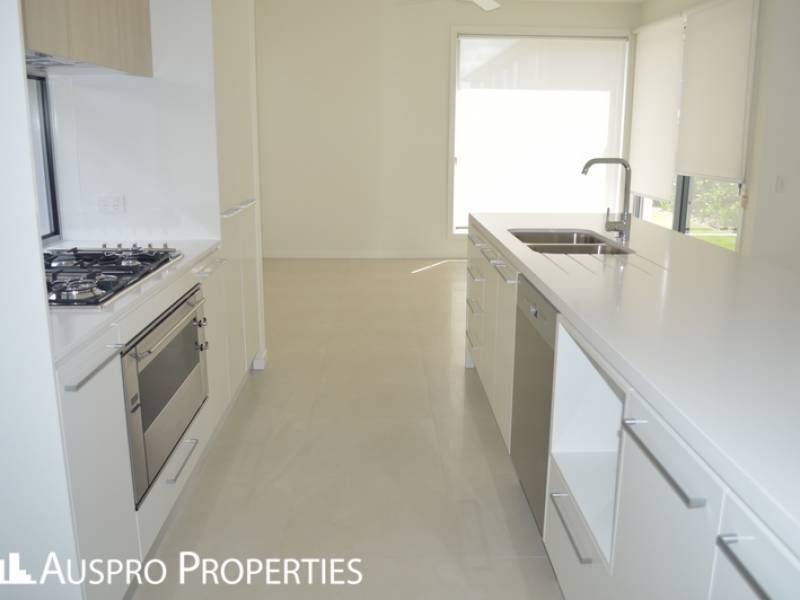 108 Hillcrest St, Rochedale, QLD 4123 Australia