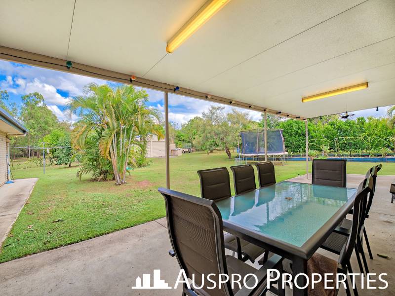 27 Park Ridge Rd, Park Ridge, QLD 4125 Australia