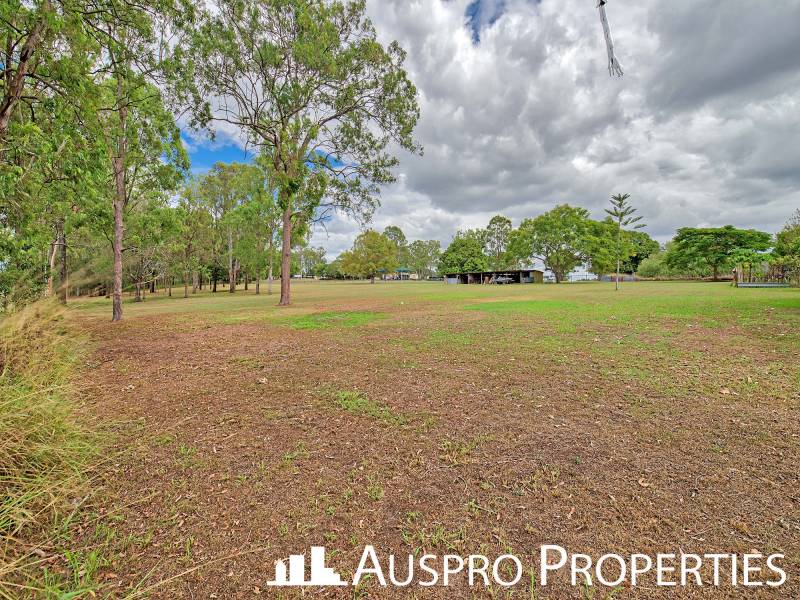 27 Park Ridge Rd, Park Ridge, QLD 4125 Australia