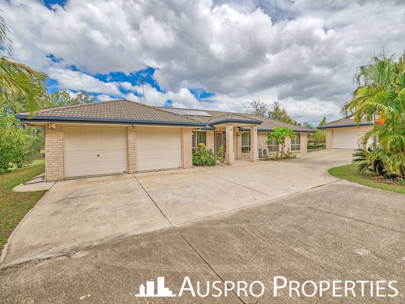 27 Park Ridge Rd, Park Ridge, QLD 4125 Australia