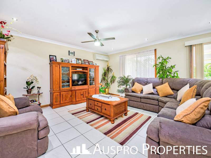 27 Park Ridge Rd, Park Ridge, QLD 4125 Australia