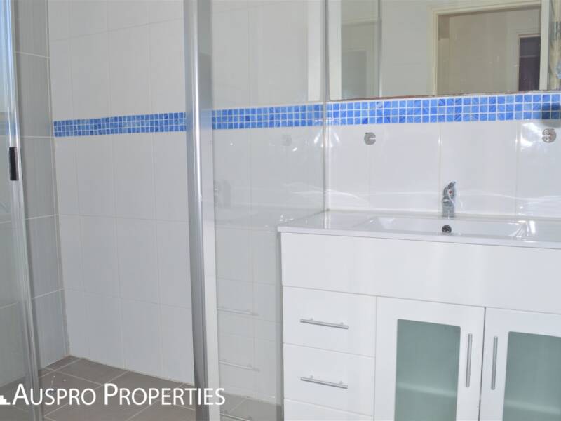 169 Chilton Street, Sunnybank Hills, QLD 4109 Australia
