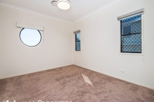 7 Beechwood Cl, Stretton, QLD 4116 Australia