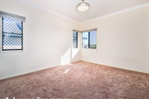 7 Beechwood Cl, Stretton, QLD 4116 Australia