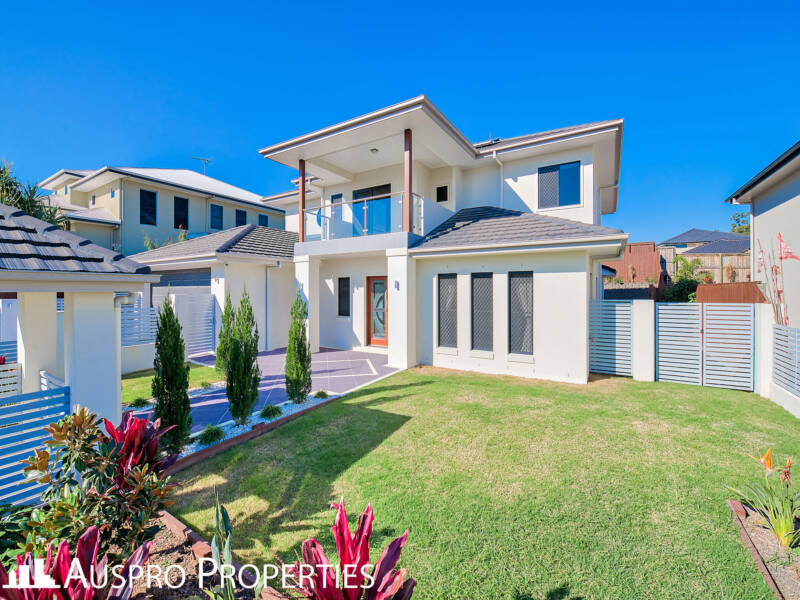 7 Beechwood Cl, Stretton, QLD 4116 Australia