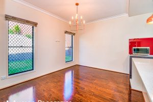 7 Beechwood Cl, Stretton, QLD 4116 Australia