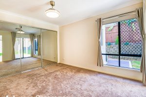 7 Beechwood Cl, Stretton, QLD 4116 Australia