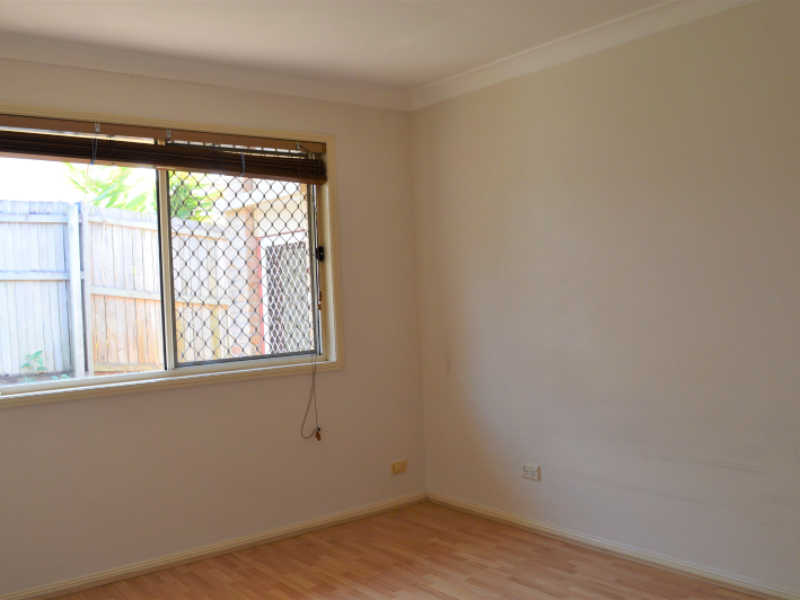 6 Shelduck Pl, Calamvale, QLD 4116 Australia