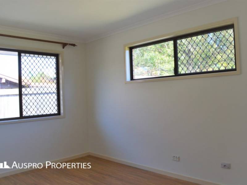 329 Gowan Rd, Sunnybank Hills, QLD 4109 Australia