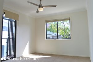 2/34 Tudor St, Mount Gravatt, QLD 4122 Australia