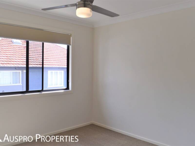 2/34 Tudor St, Mount Gravatt, QLD 4122 Australia