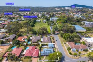 26 Parnassus St, Robertson, QLD 4109 Australia