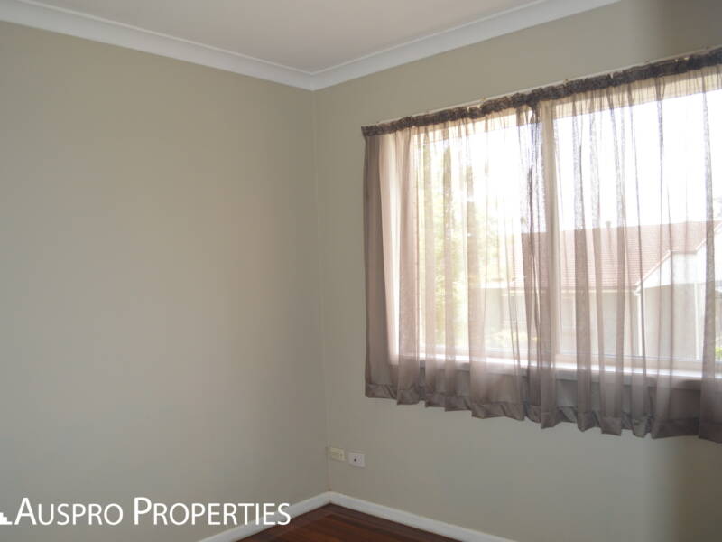 37 Cresthaven Drive, Mansfield, QLD 4122 Australia