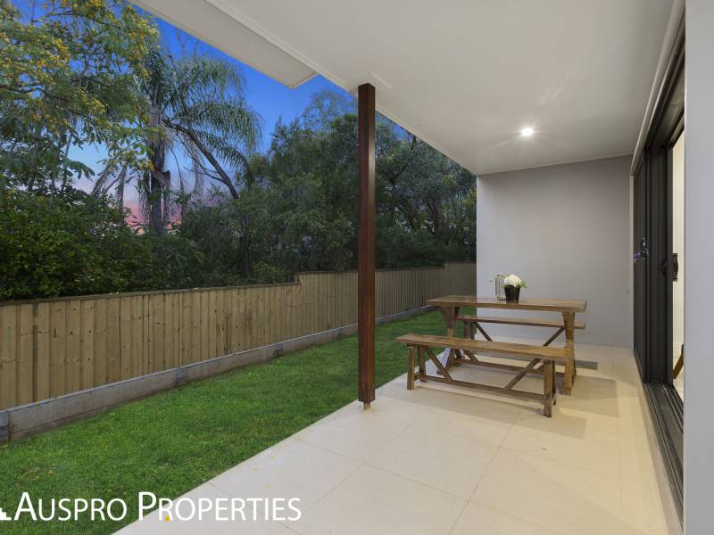 40 Frizzell Street, Stretton, QLD 4116 Australia