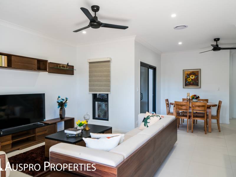 40 Frizzell Street, Stretton, QLD 4116 Australia