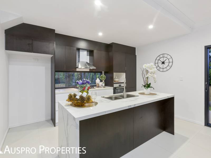 40 Frizzell Street, Stretton, QLD 4116 Australia