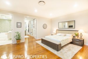 27 Elderbury Pl , Stretton, QLD 4116 Australia
