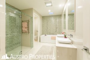 27 Elderbury Pl , Stretton, QLD 4116 Australia