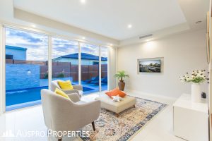 27 Elderbury Pl , Stretton, QLD 4116 Australia