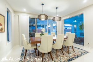 27 Elderbury Pl , Stretton, QLD 4116 Australia