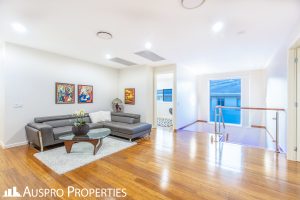 27 Elderbury Pl , Stretton, QLD 4116 Australia