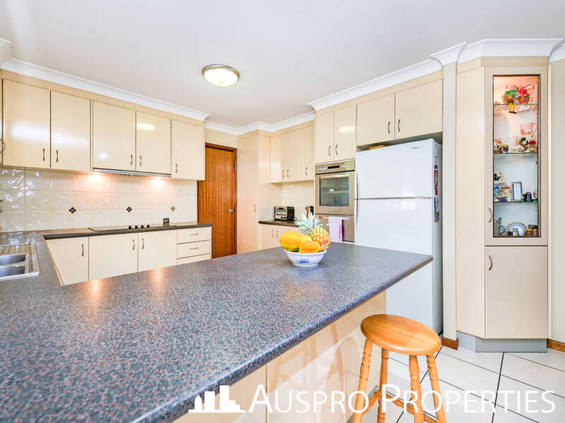 27 Park Ridge Rd, Park Ridge, QLD 4125 Australia