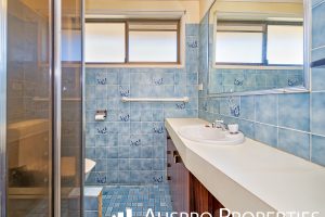 6 Chalton St, Eight Mile Plains, QLD 4113 Australia