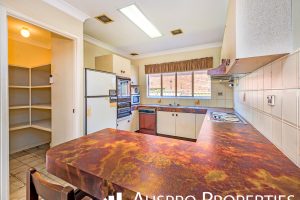 6 Chalton St, Eight Mile Plains, QLD 4113 Australia