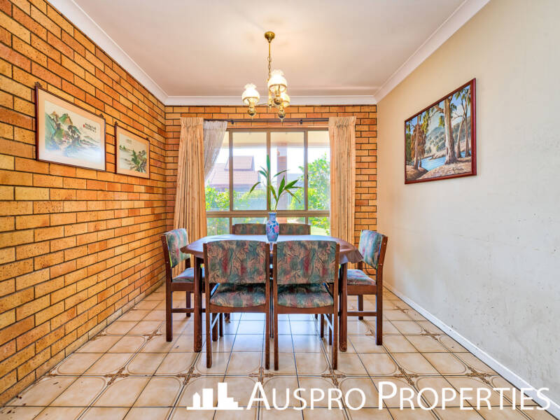 6 Chalton St, Eight Mile Plains, QLD 4113 Australia