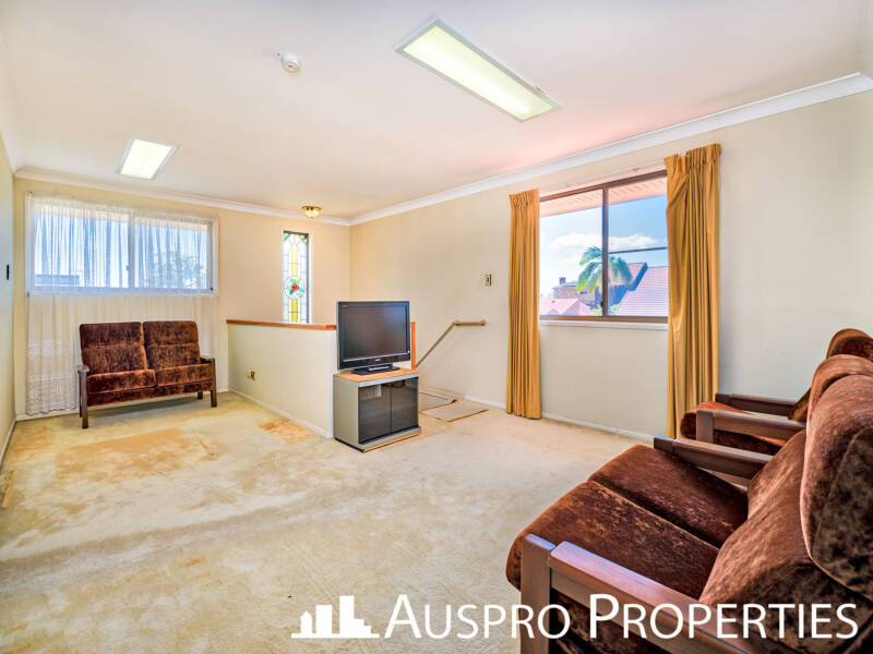 6 Chalton St, Eight Mile Plains, QLD 4113 Australia