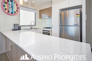 1743/5 Cremin St, Upper Mount Gravatt, QLD 4122 Australia
