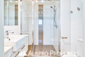 1743/5 Cremin St, Upper Mount Gravatt, QLD 4122 Australia