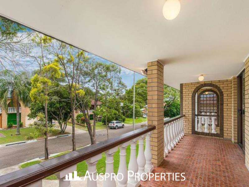 9 Karalee St, Sunnybank, QLD 4109 Australia