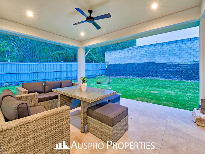 80 Elderbury Pl, Stretton, QLD 4116 Australia