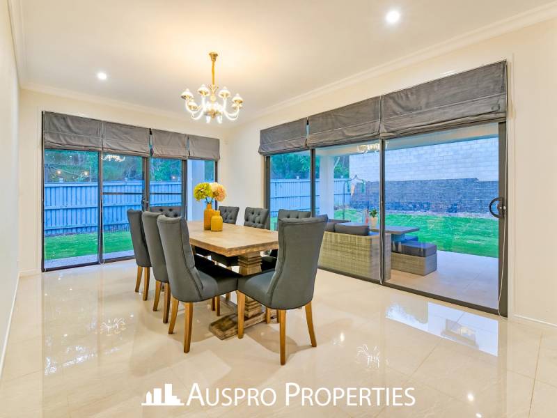 80 Elderbury Pl, Stretton, QLD 4116 Australia
