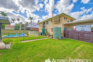 398 Warrigal Rd, Eight Mile Plains, QLD 4113 Australia