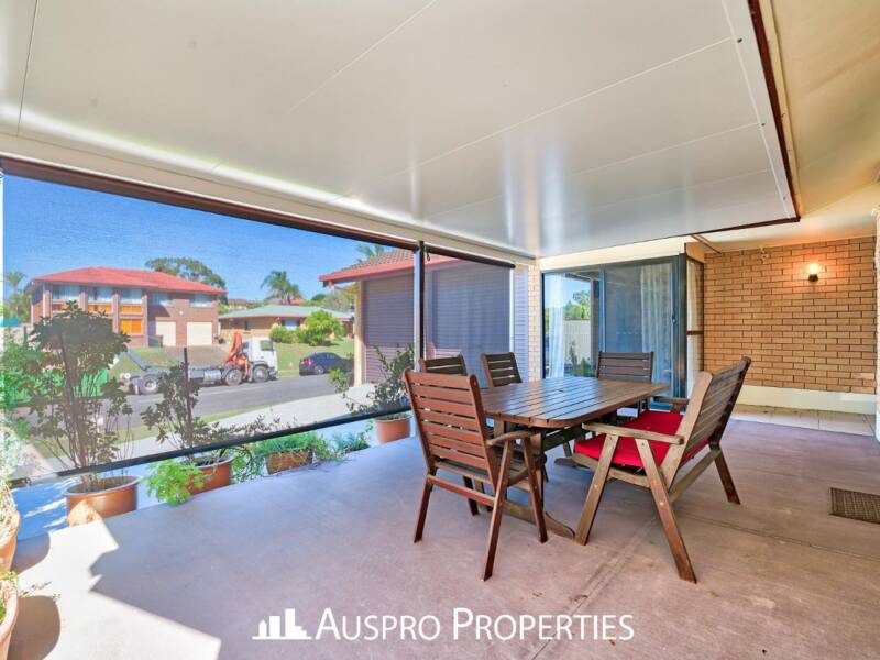 50 Greenmeadow Road, Mansfield, QLD 4122 Australia