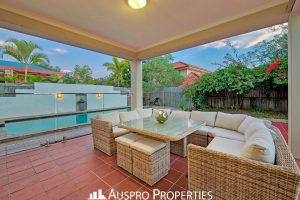 79 White Cedar Cct, Stretton, QLD 4116 Australia
