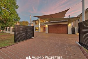 79 White Cedar Cct, Stretton, QLD 4116 Australia
