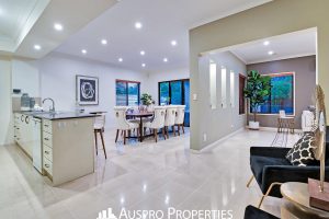 79 White Cedar Cct, Stretton, QLD 4116 Australia