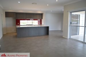 37 Parkgrove St, Birkdale, QLD 4159 Australia